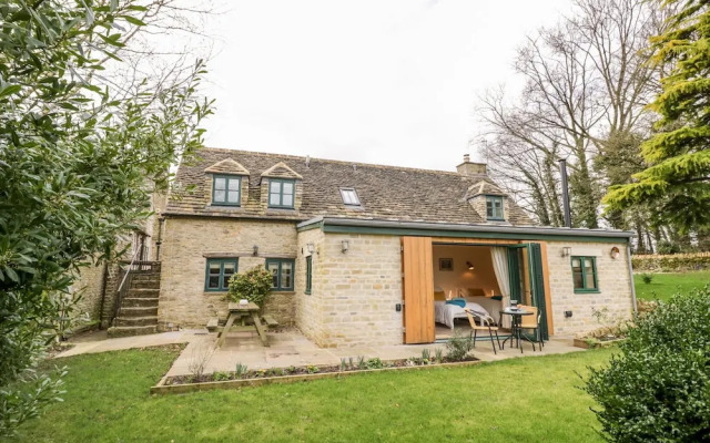 Five Mile House Barn