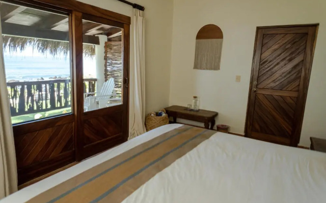 Casa Manzanillo Boutique Hotel