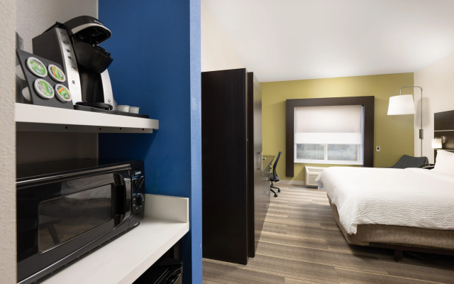 Holiday Inn Express Hotel & Suites Chattanooga-Hixson by IHG