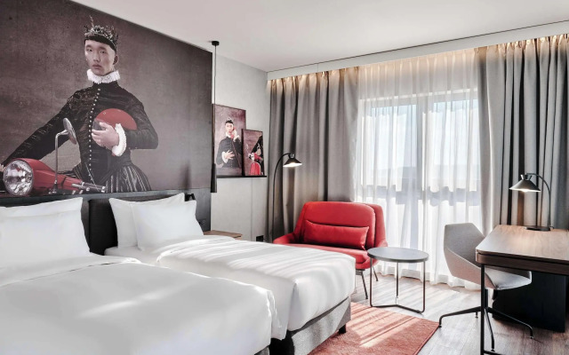 Radisson RED Hotel & Radisson RED Apartments, Kraków