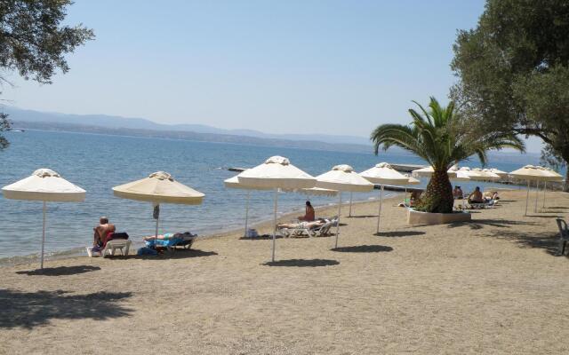 Petit Village Hotel