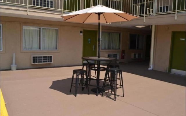 High Point Arcadia Inn