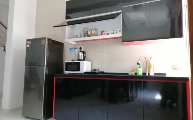 LE Homestay AUSTIN HEIGHTS