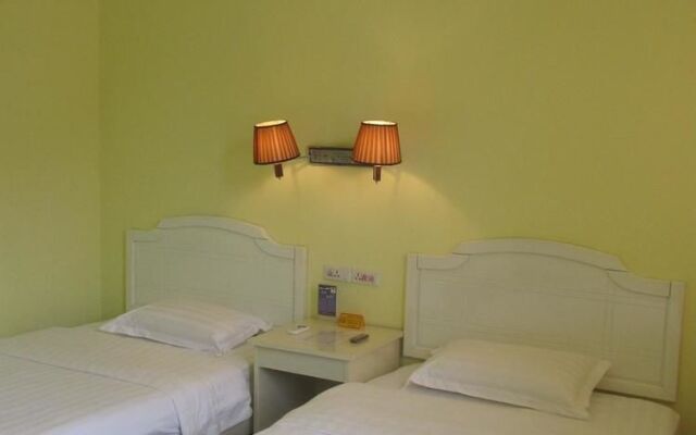 Yangshuo Romantic Hostel