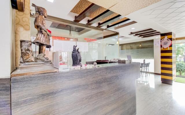 Warunase Palace by OYO Rooms