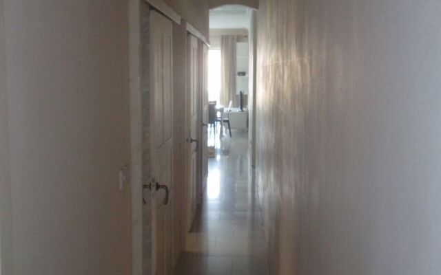 Marsalforn Seafront Apartment- 5 Star Holiday House