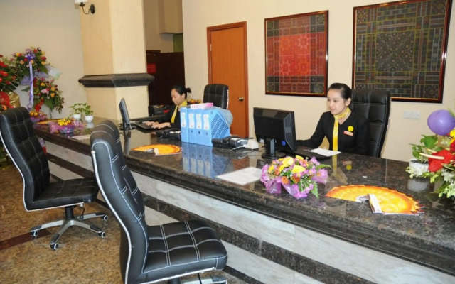 Tang Dynasty Bay Hotel Sepanggar