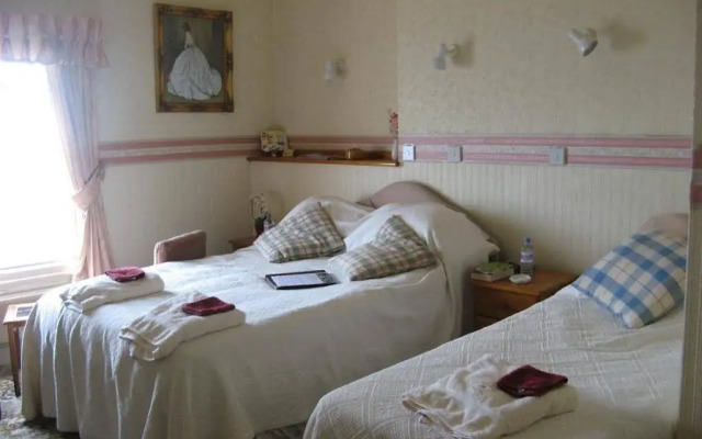Fairhaven Christian Hotel