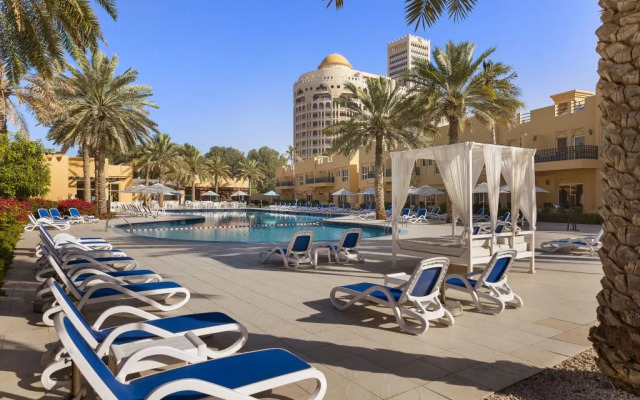 Al Hamra Residences Hotel Apartment
