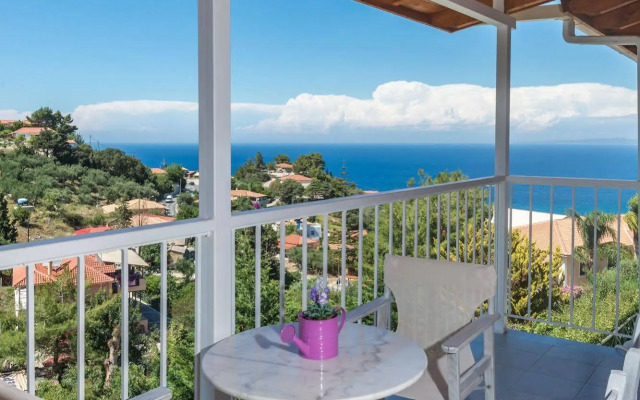 Sea View Village - Studios & Apartments