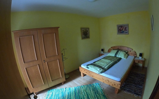 Ferienwohnung Schwarzl