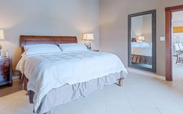 Condo Marina 360