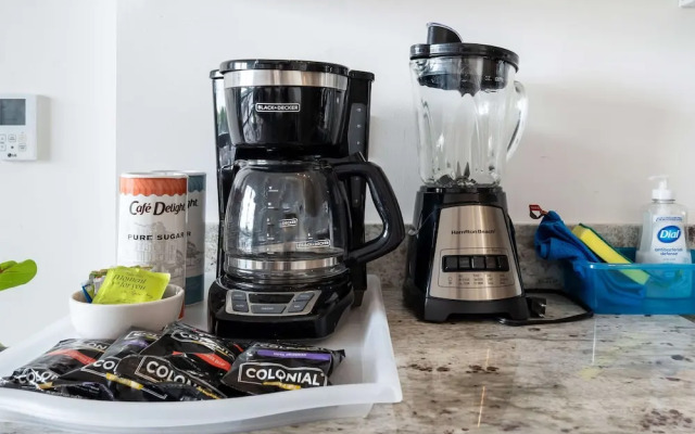 New & Modern  Lux City Escape