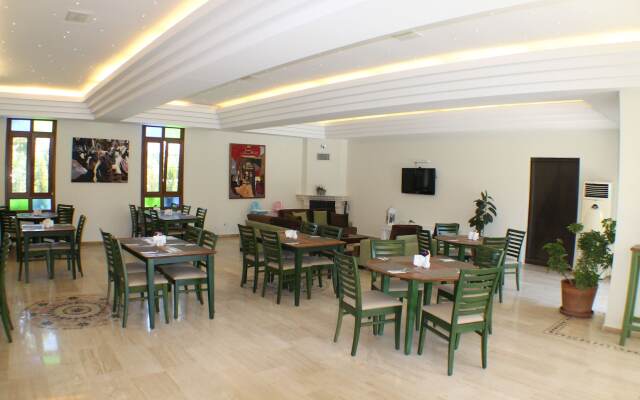 Bella Garden Hotel