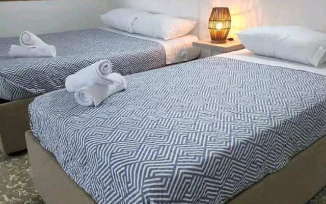 M2-J Habitacion  En Centro Historico