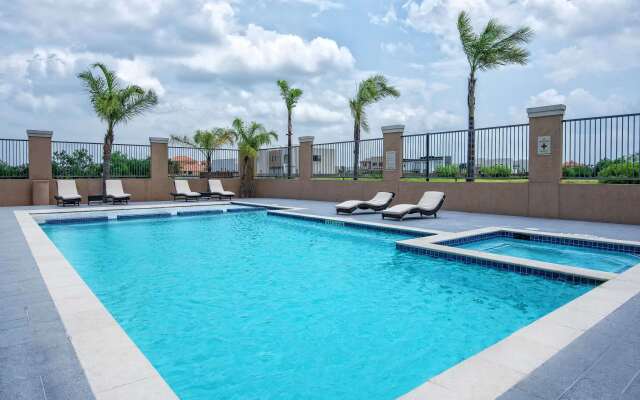 Hawthorn Extended Stay by Wyndham McAllen