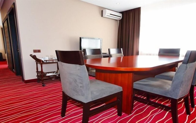 Manhattan Astana Hotel
