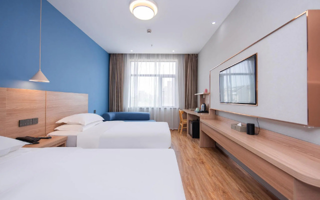 Shanghai Future Shangju Hotel