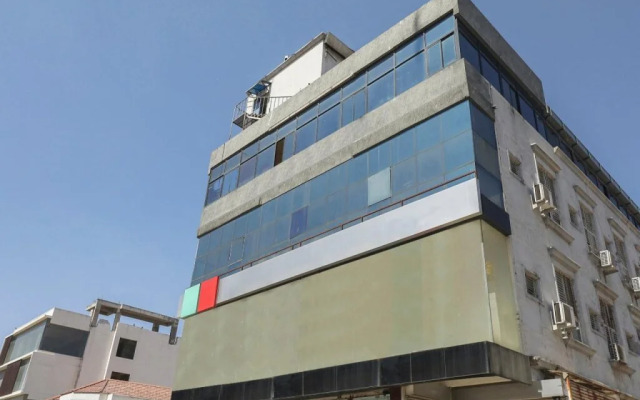 Transit Hotel By OYO Rooms