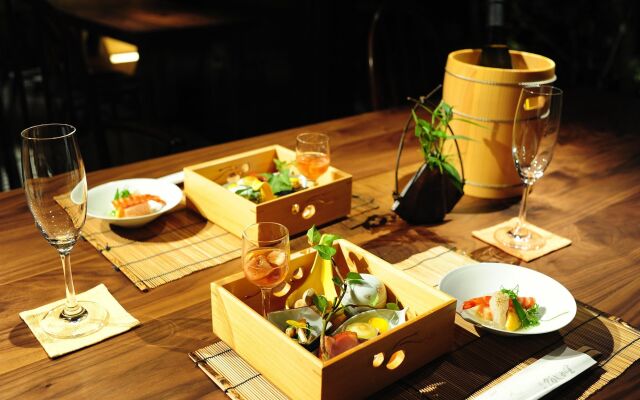 Yugawara Spa Ryokan Ashikari