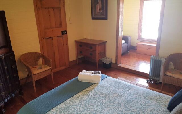 Bedrock Lodge
