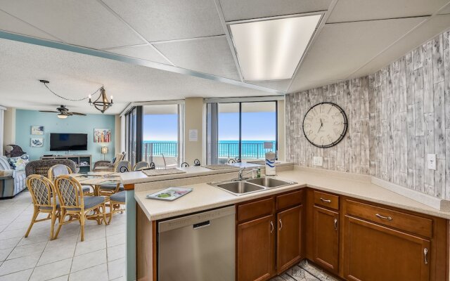 AquaVista by Book That Condo