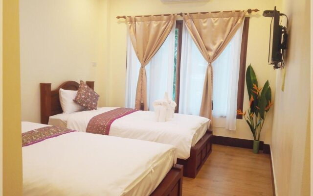 Baan Bussaba Hotel