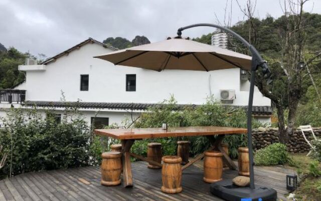 Ruoshanbei Homestay
