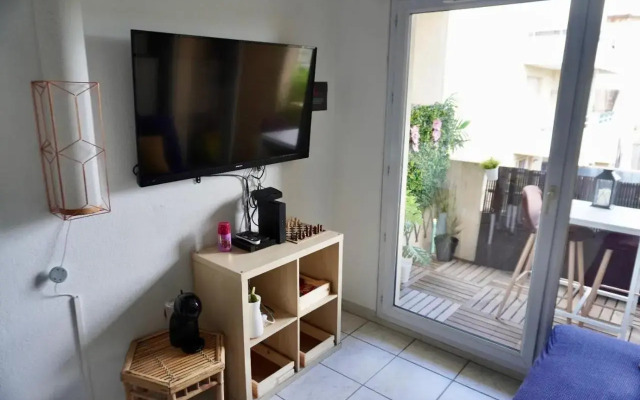 Studio dans résidence avec piscine