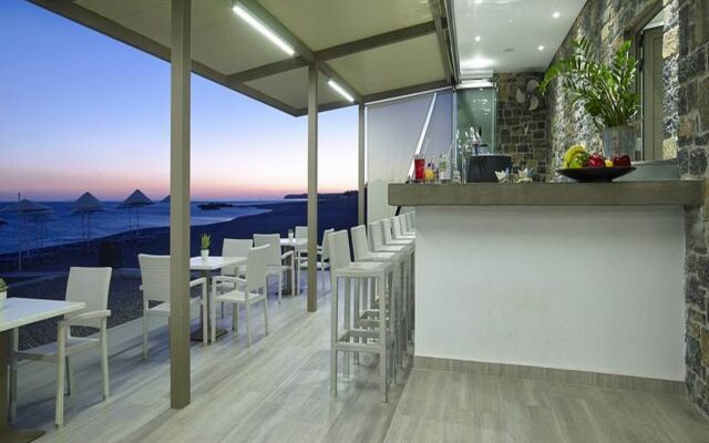 Coriva Beach Hotel & Bungalows