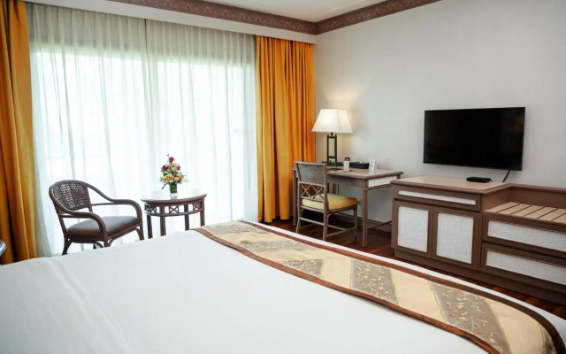 Waterfront Insular Hotel Davao