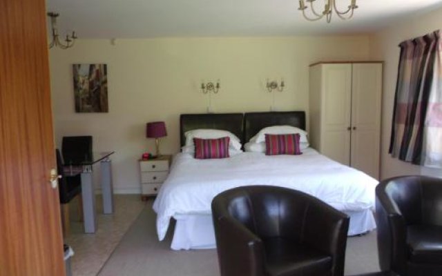 Acers Serviced Accommodation