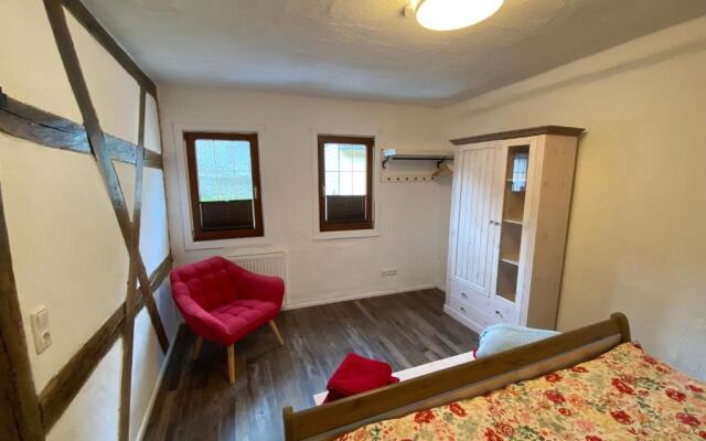 Schöne Ferienwohnung Burgruine Fachwerkhaus