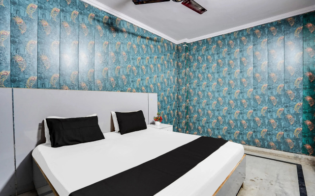 Hotel O R S Residency