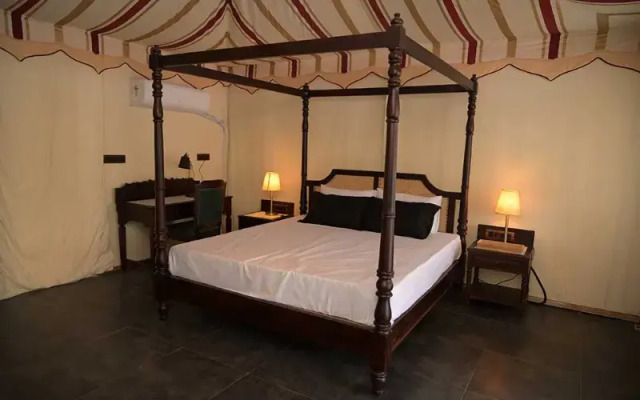 16 Bedouin Luxury Tents