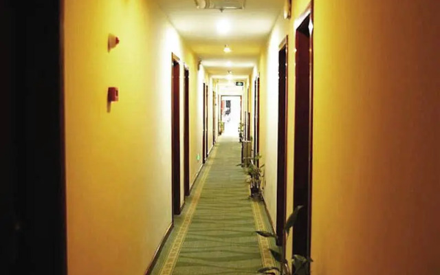 GreenTree Inn Bengbu Longhu Express Hotel