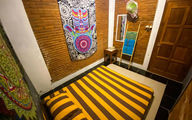 Omah Tukangan Homestay