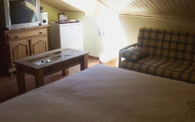 Hostal Rural El Manantial De Gredos