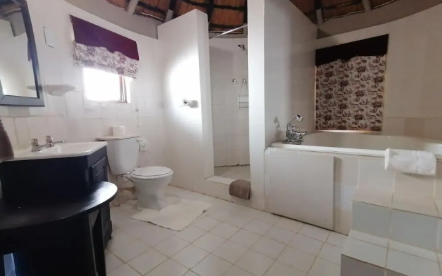 Hawklee Country House