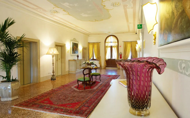 Villa Contarini Nenzi Hotel & SPA