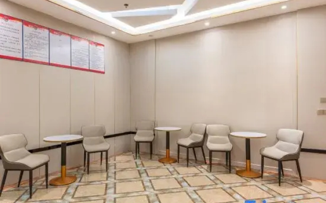 Naitu Yatelan Light Stay Hotel (Foshan Weichuanghui Plaza)