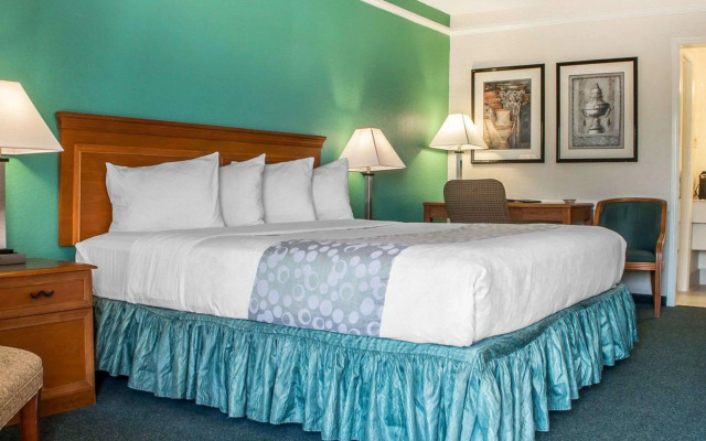 Quality Inn Tulsa Central