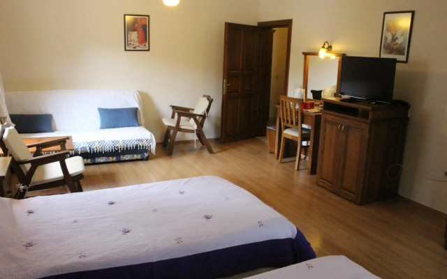 Nirvana Apart Hotel