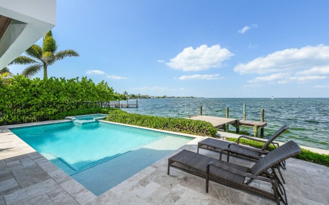 Bayfront Paradise