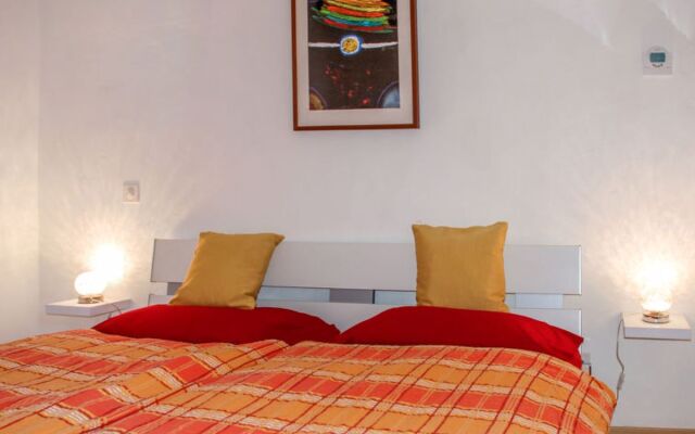 Apartment Ghetto Losone