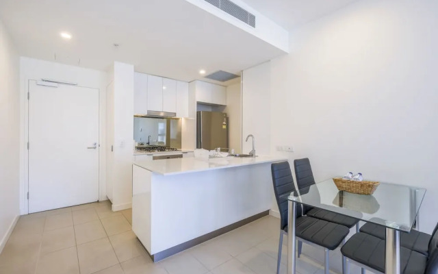 Sofun Apartment In Newstead