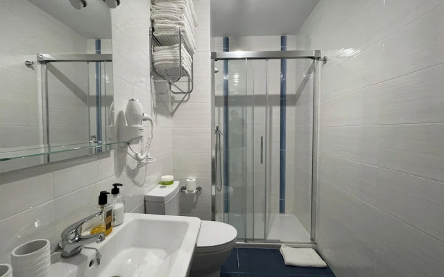 Apartamentos Royal Suites by Croma