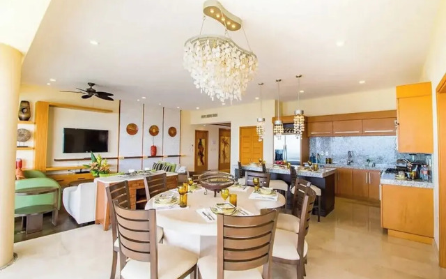 Garza Blanca 2-Bedroom 5-Diamond Resort