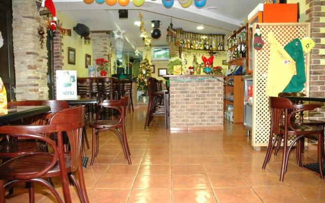 Green Park Apartments