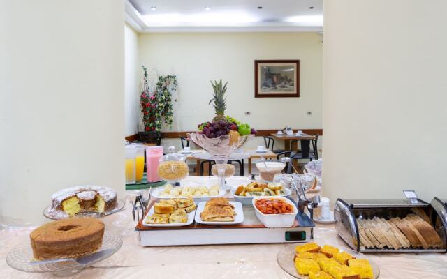 Daher Center Hotel